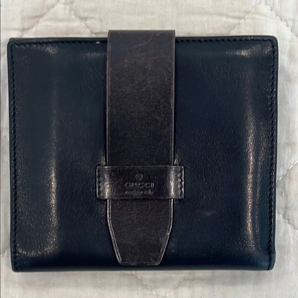 Authentic Gucci Brown Leather Wallet